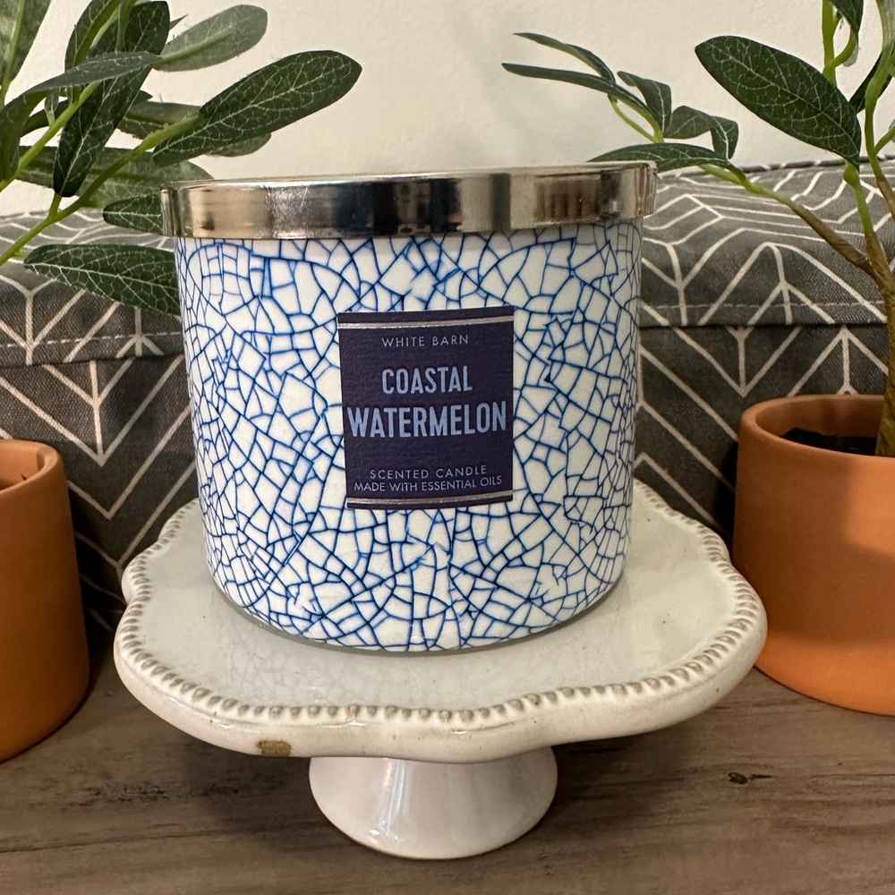 Brand new - Bath & Body Works 3-Wick candle
